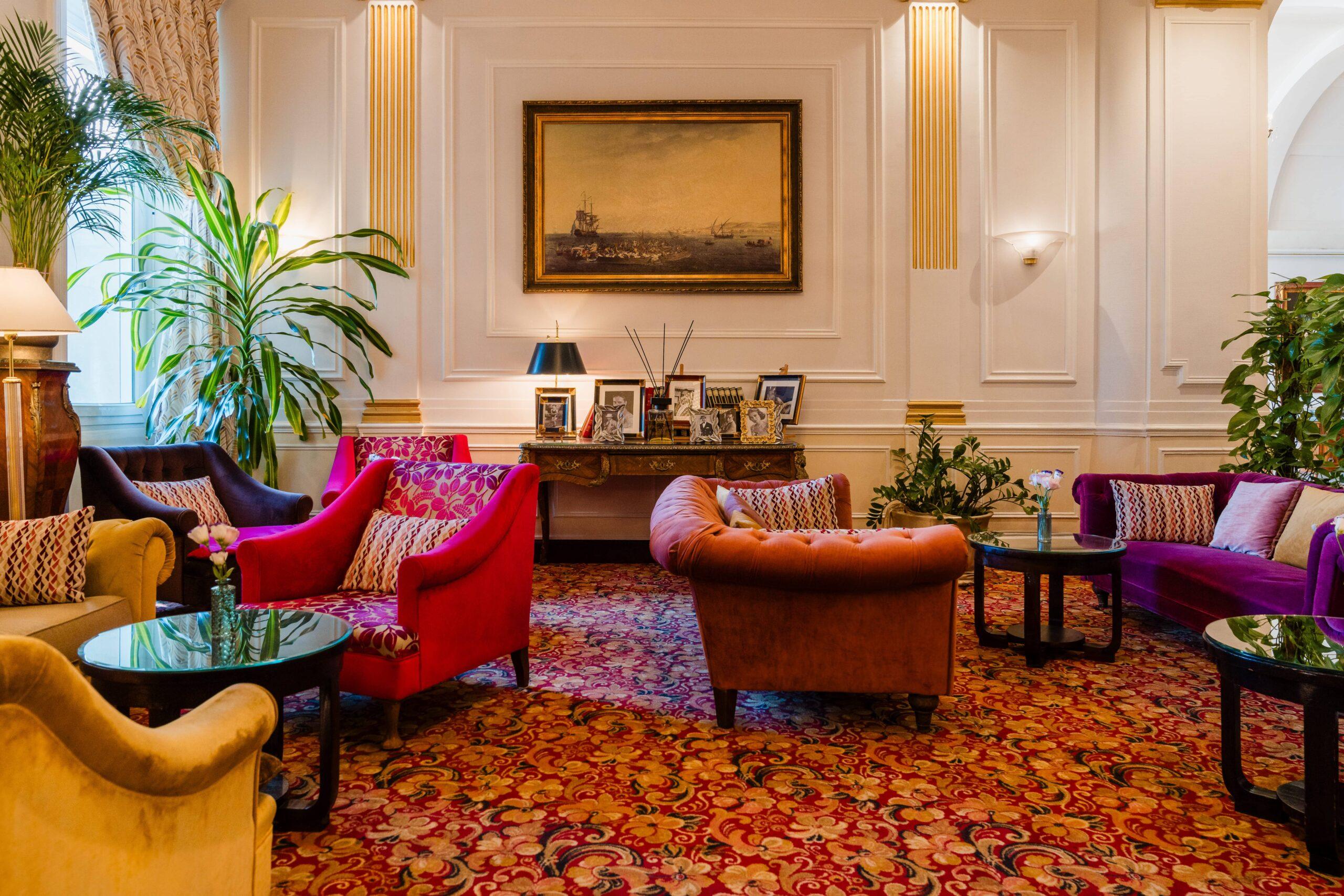 West End Promenade Hotel 4*