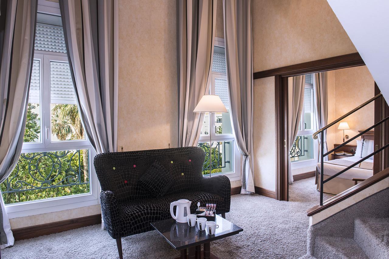 West End Promenade 4*