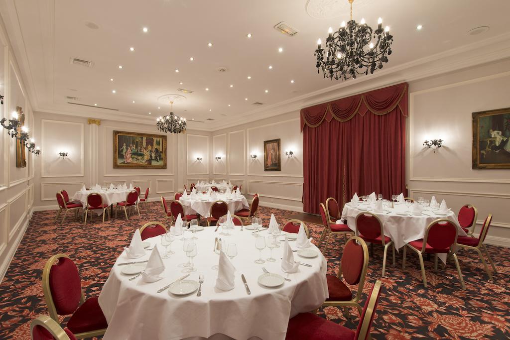 Hotel West End Promenade Nice