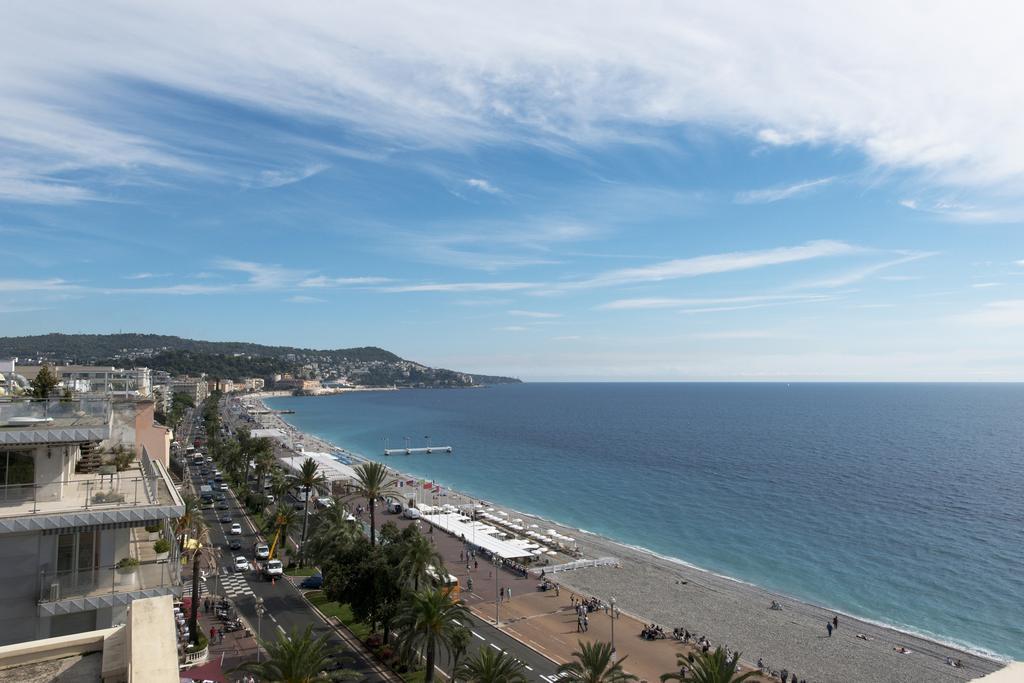 West End Promenade Hotel 4*